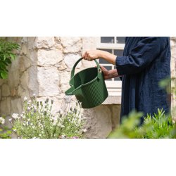 GARDEN BEETLE WATERING CAN...